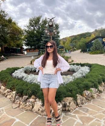 Анкета проститутки Валерия - город Узин, 25 лет, №14977